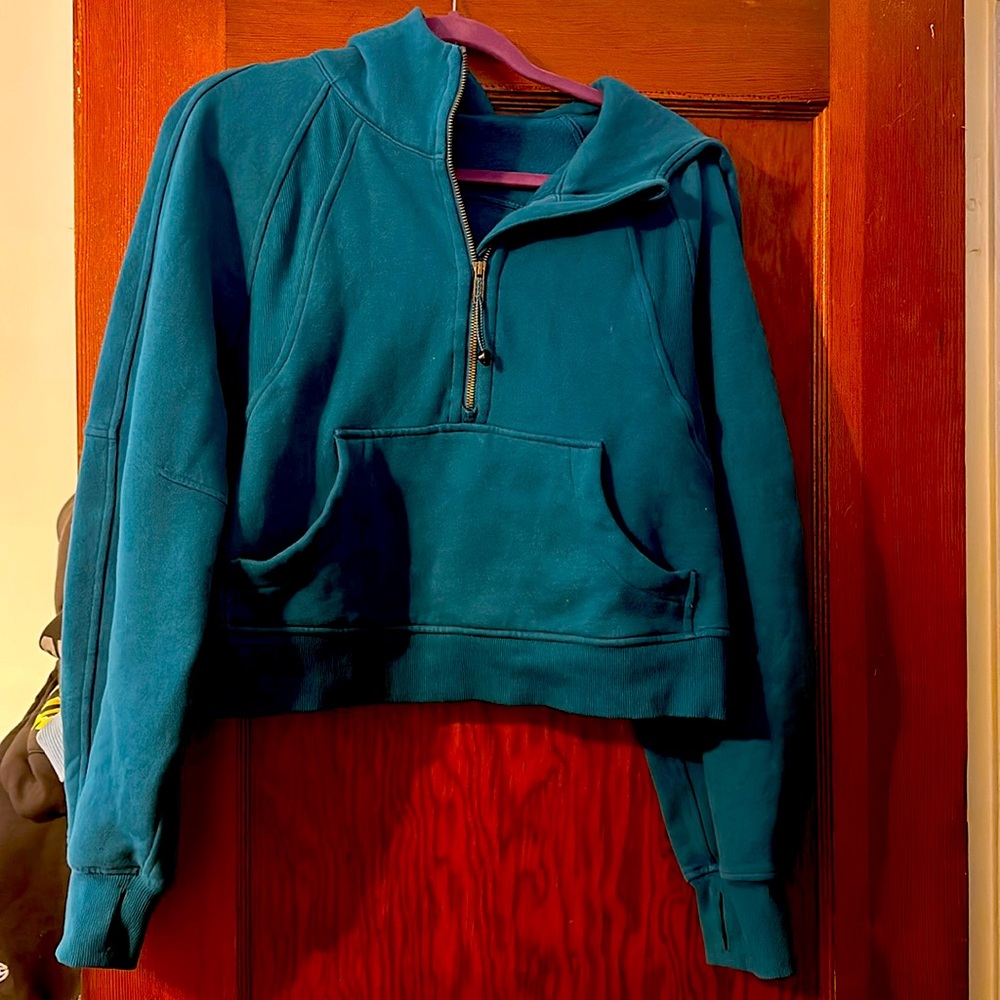 Lululemon Scuba Oversized Half Zip size S or M